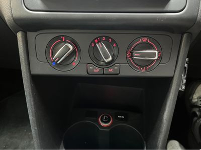 2014 Volkswagen Polo