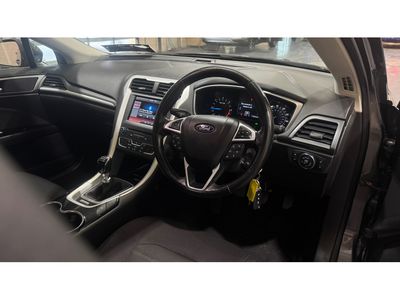 2016 Ford Mondeo