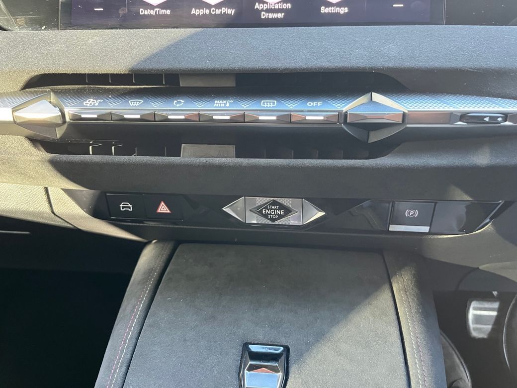 2022 DS Automobiles DS 4