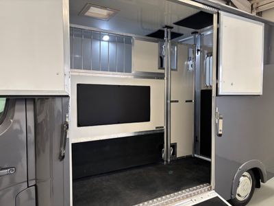2020 Renault Master
