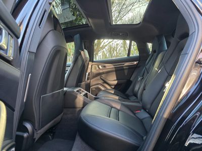 2023 Porsche Panamera