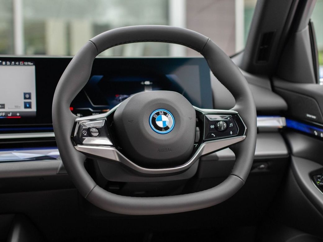 2026 BMW i5