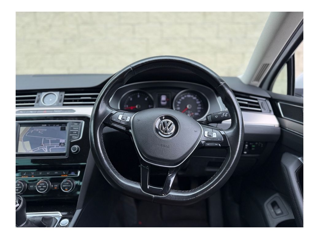 2015 Volkswagen Passat