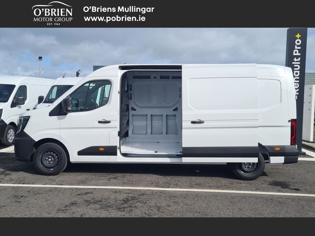 2026 Renault Master
