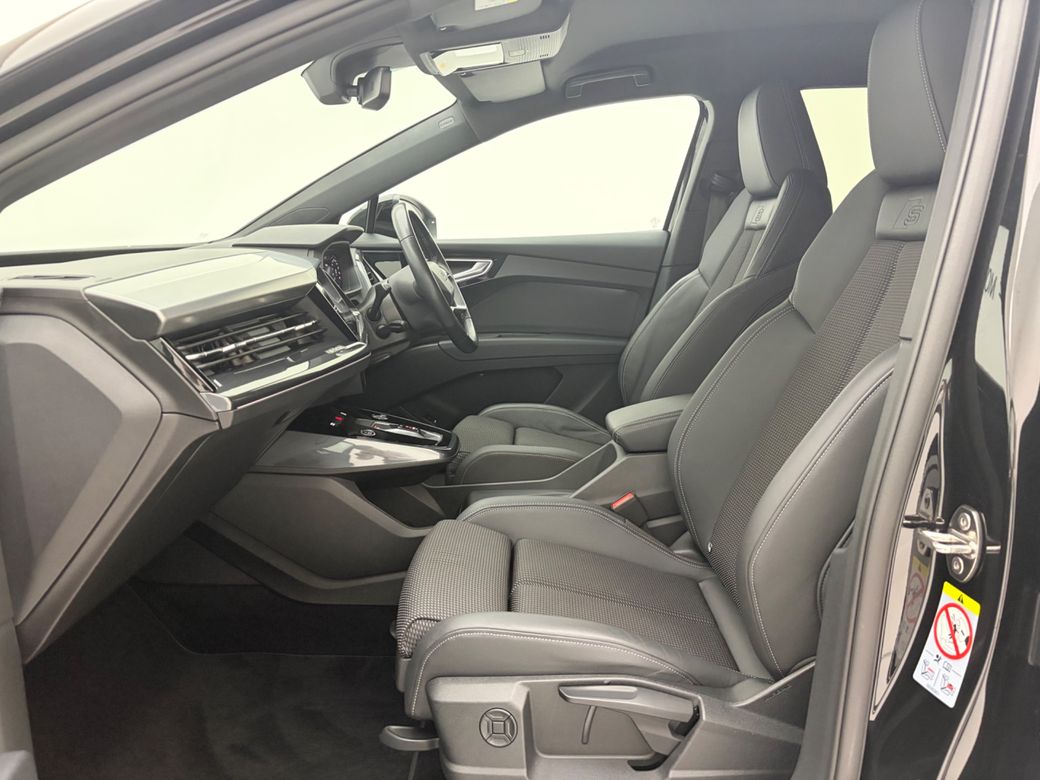 2023 Audi Q4