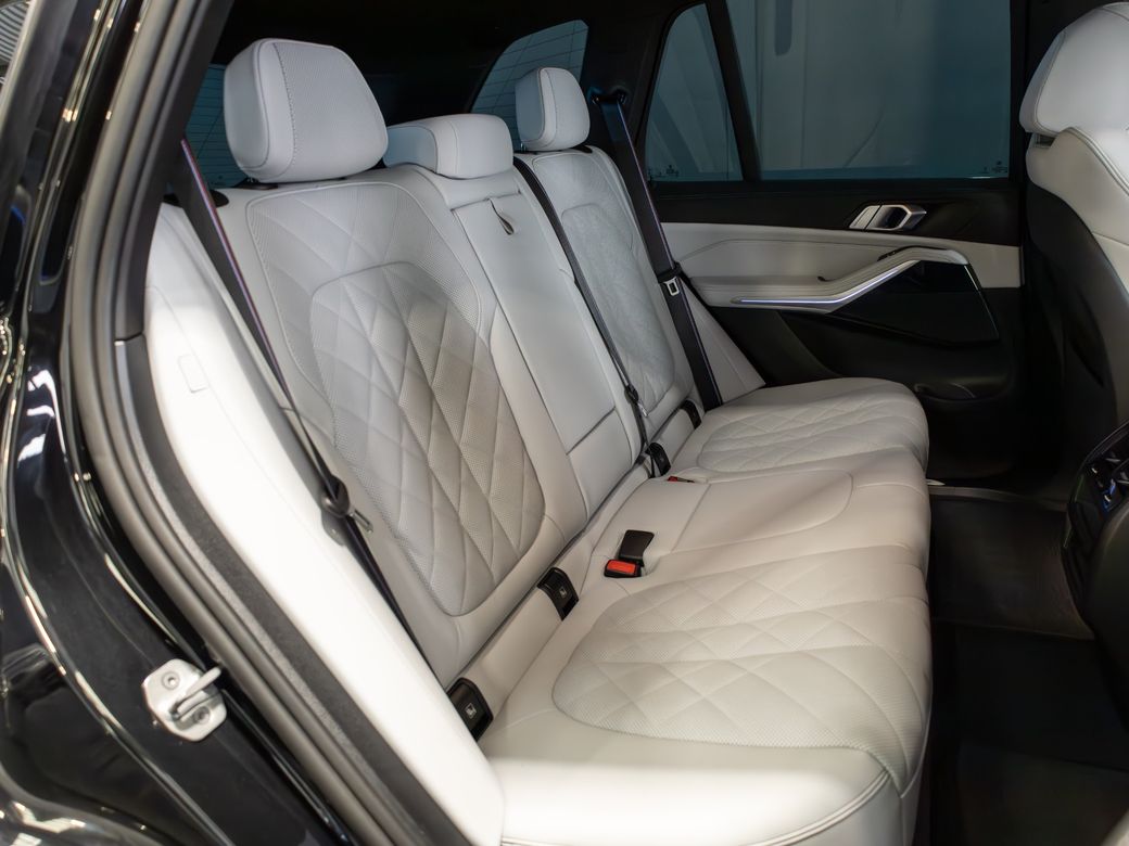 2023 BMW X5