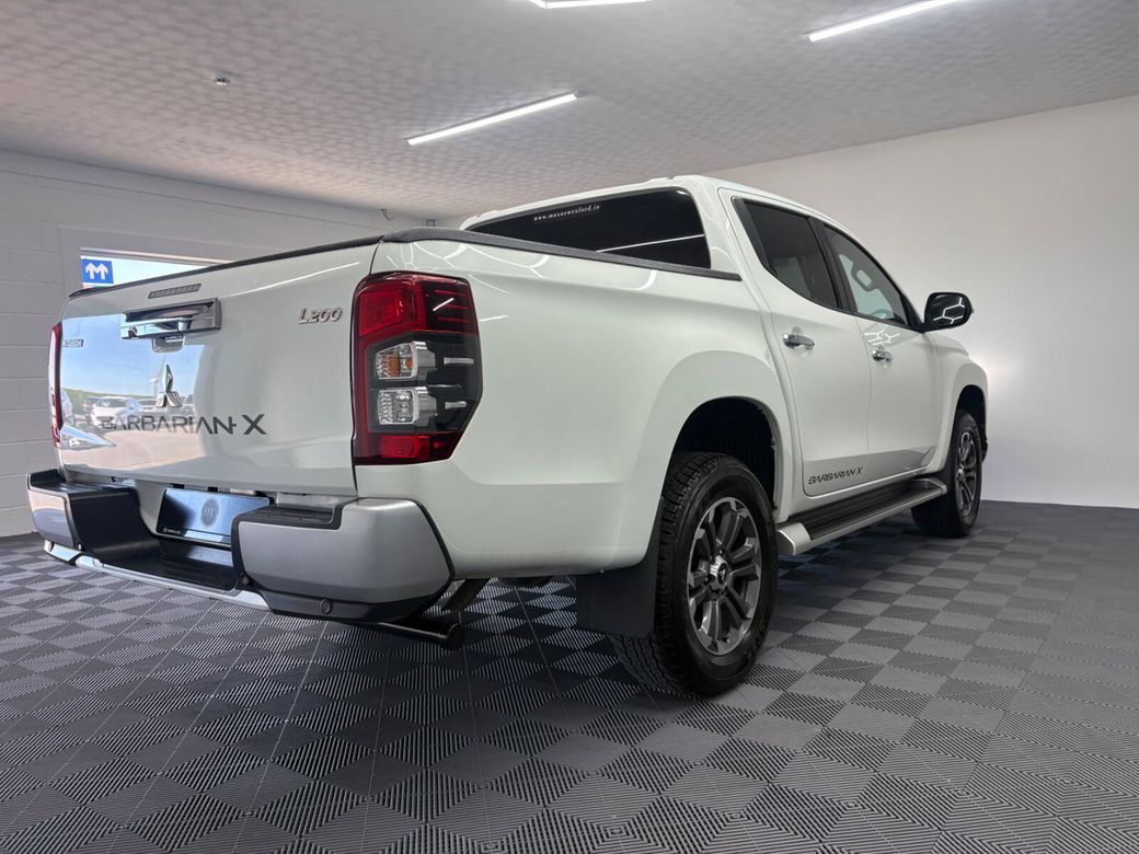 2020 Mitsubishi L200