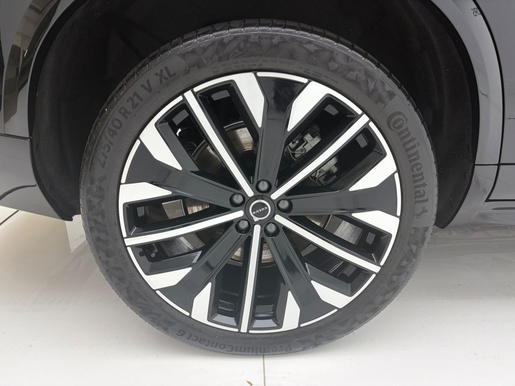 2025 Volvo XC90