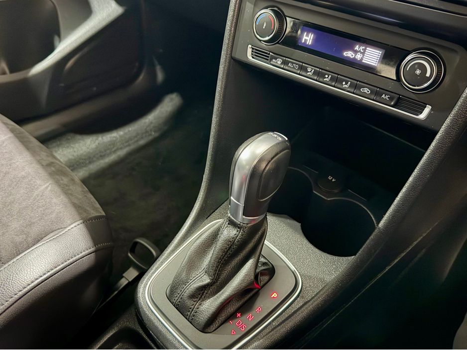 2017 Volkswagen Polo