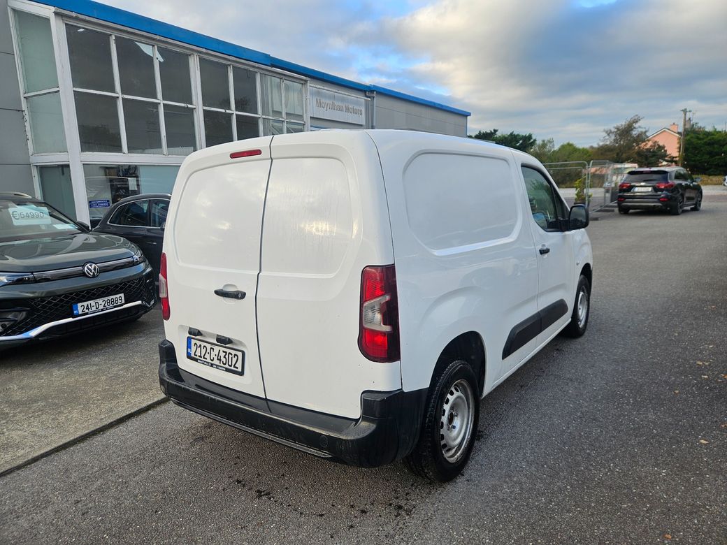2021 Peugeot Partner
