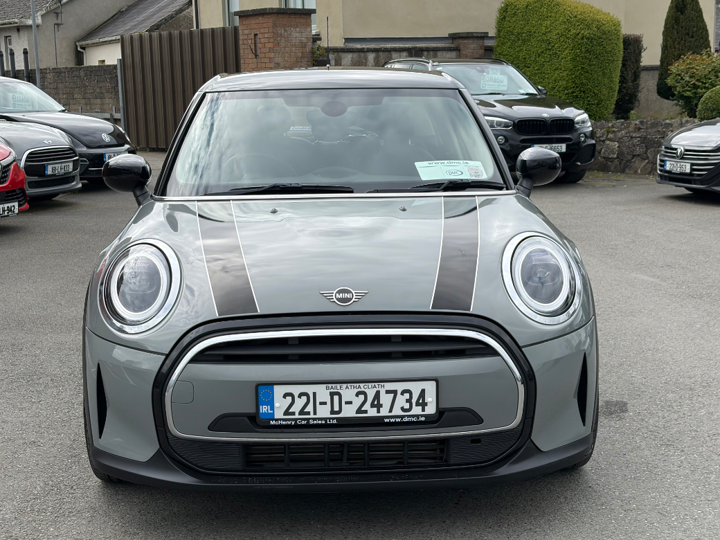 2022 Mini Hatch