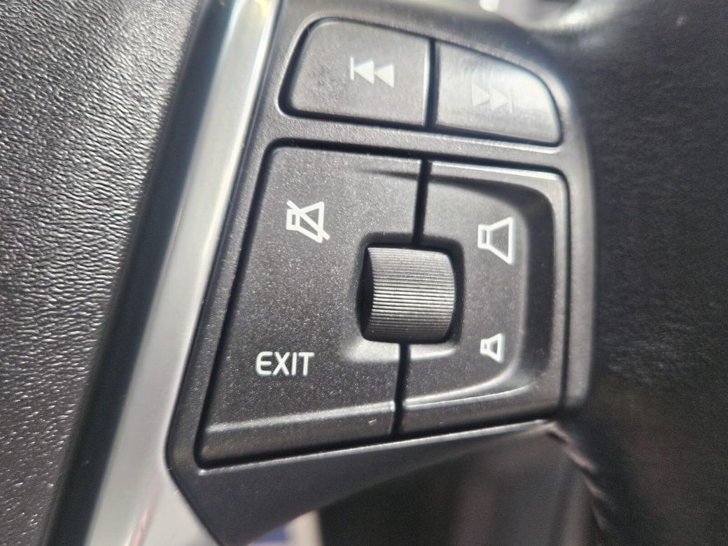 2016 Volvo V40