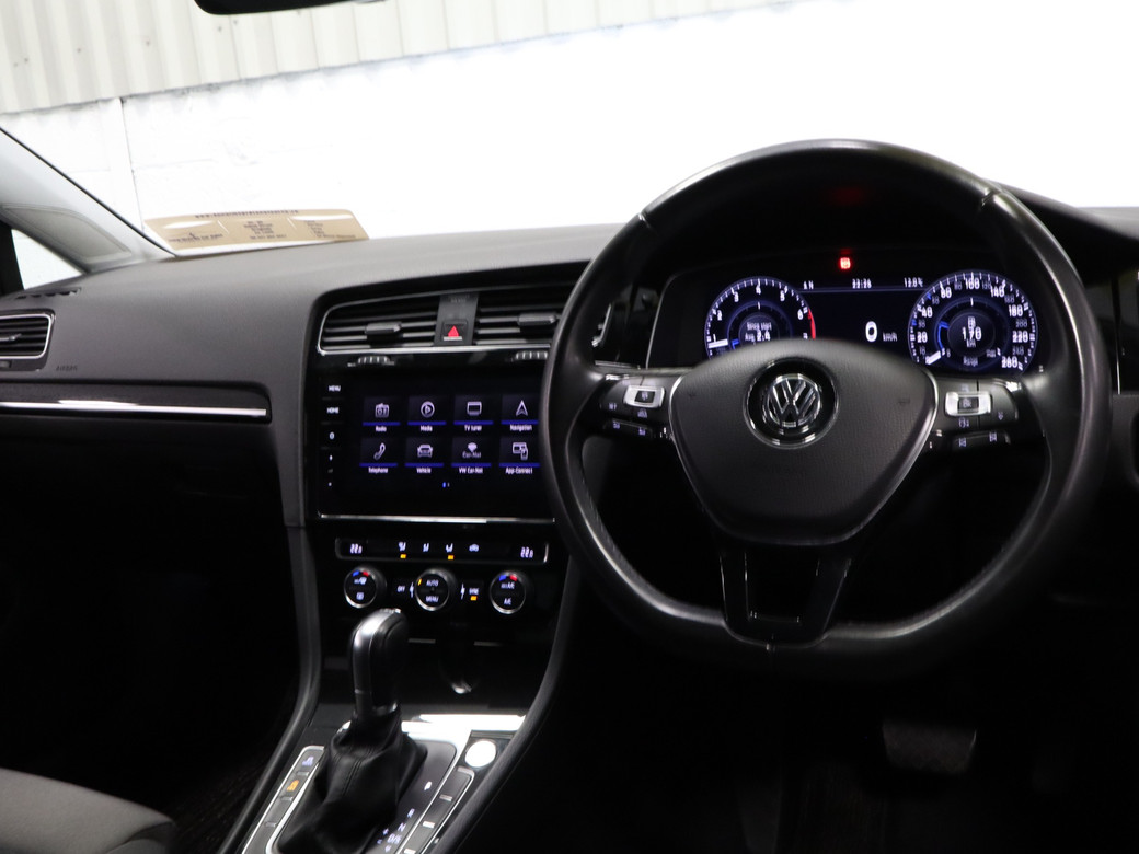 2018 Volkswagen Golf