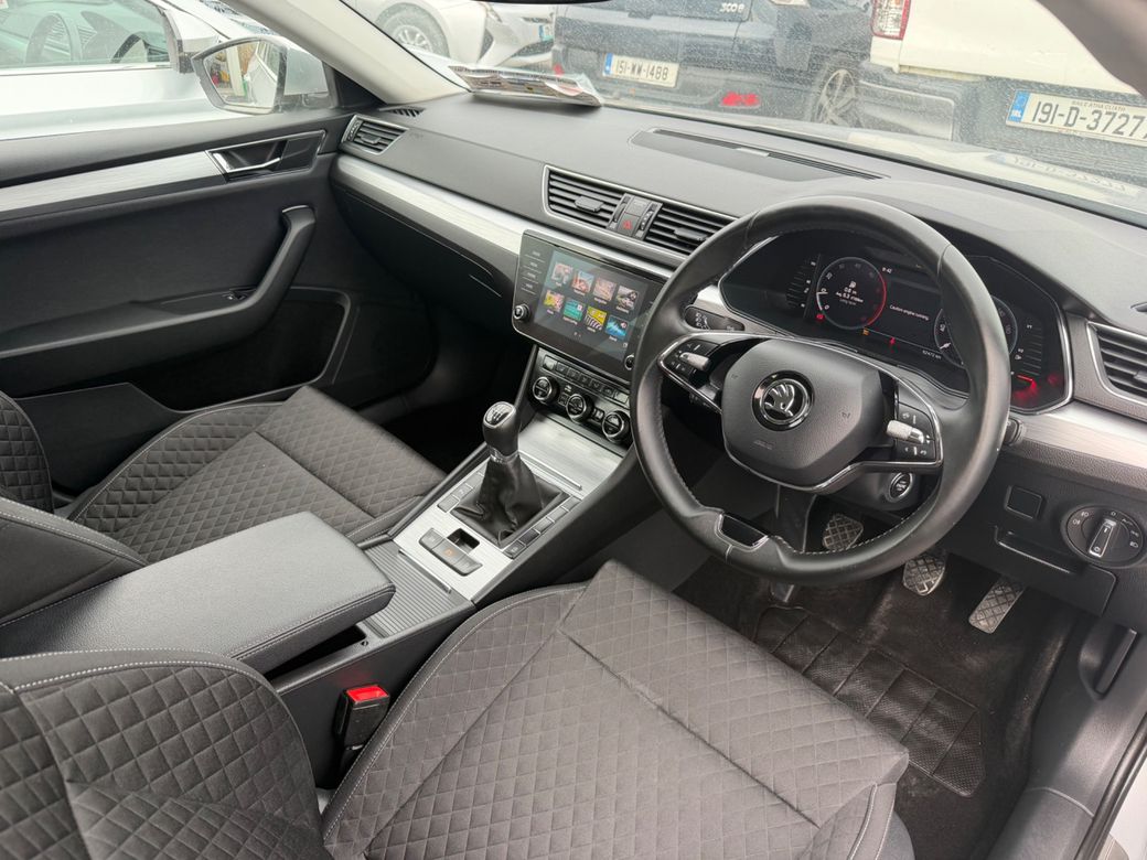 2023 Skoda Superb
