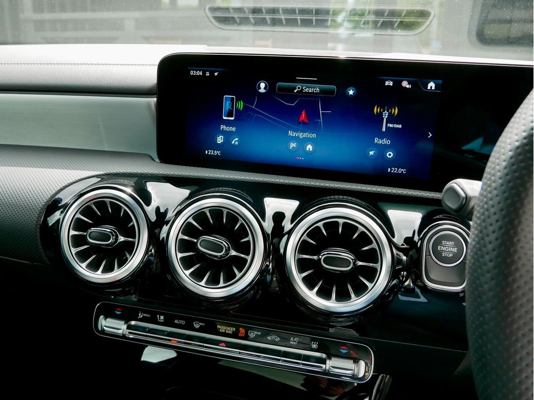 2025 Mercedes-Benz CLA Class