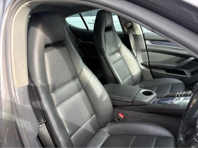 2015 Porsche Panamera