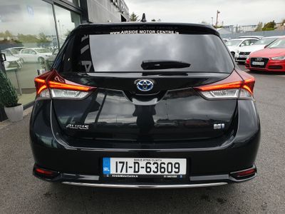2017 Toyota Auris