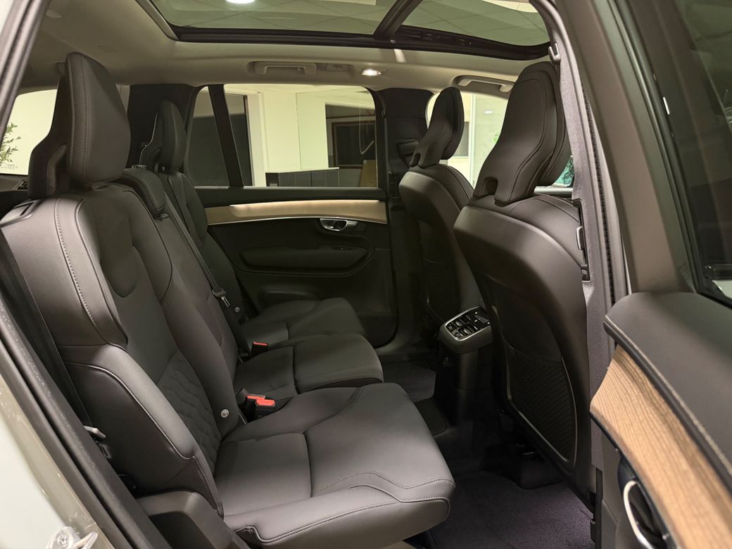 2025 Volvo XC90