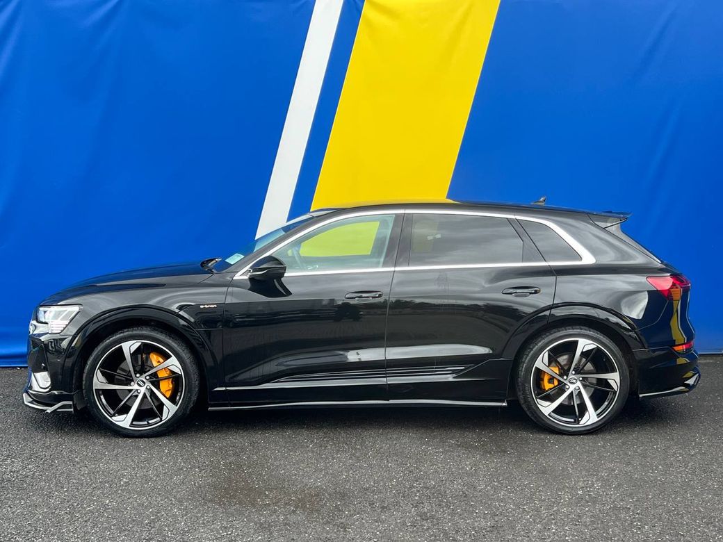 2023 Audi e-tron