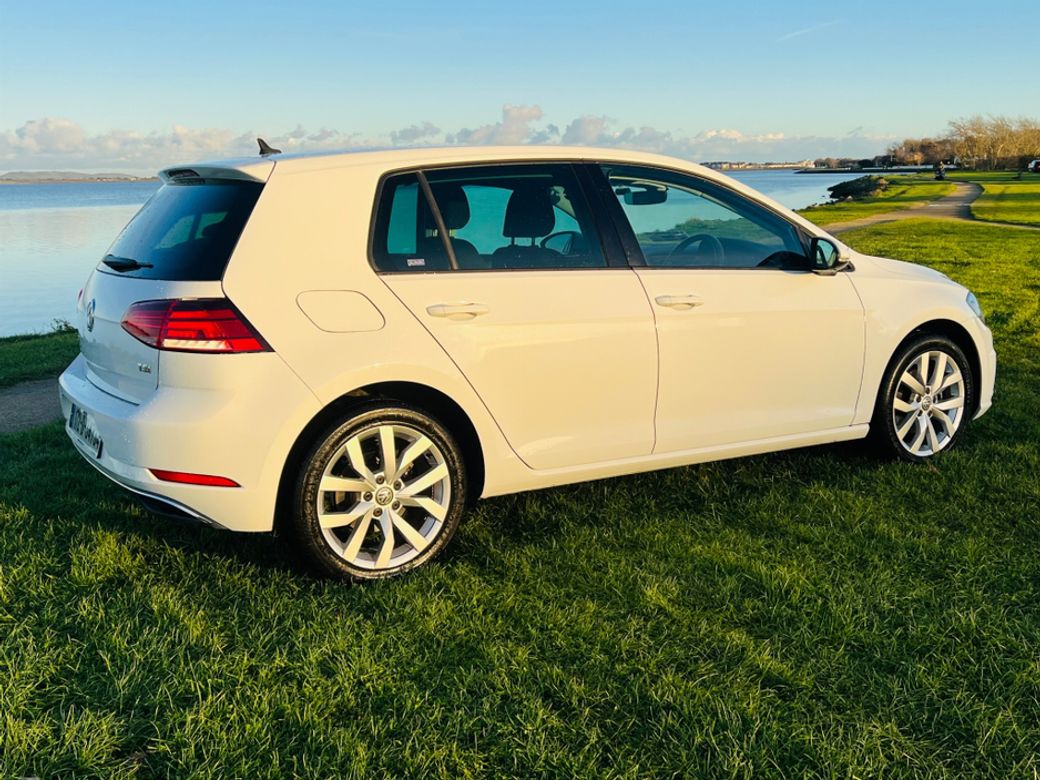 2017 Volkswagen Golf