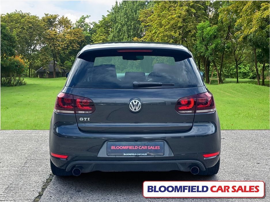 2011 Volkswagen Golf