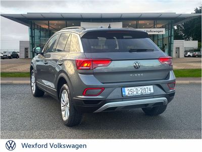 2025 Volkswagen T-Roc