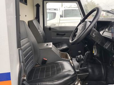 2001 Land Rover Defender