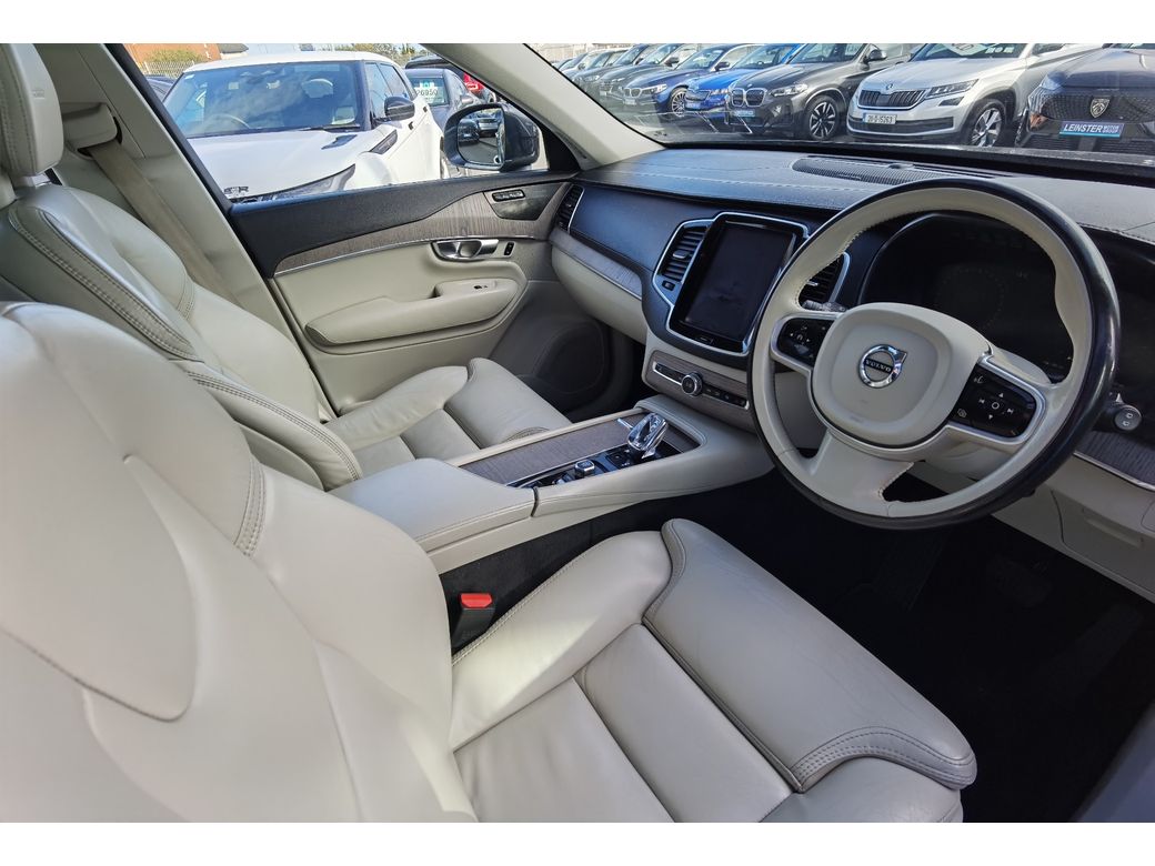 2020 Volvo XC90