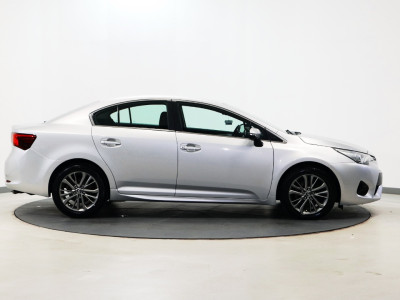 2017 Toyota Avensis