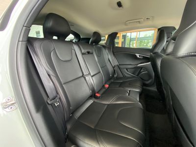 2015 Volvo V40
