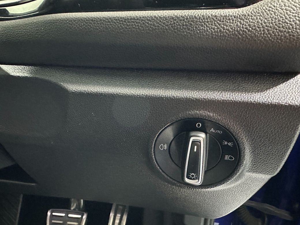 2023 Volkswagen T-Roc