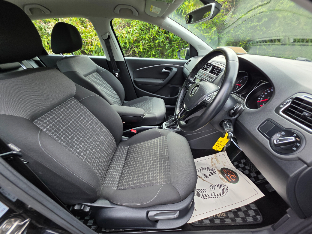 2017 Volkswagen Polo