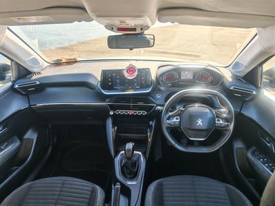 2023 Peugeot 208