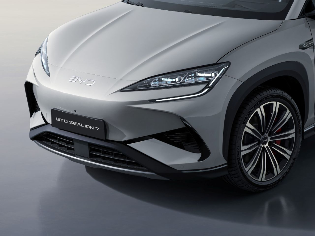 2026 BYD Sealion 7