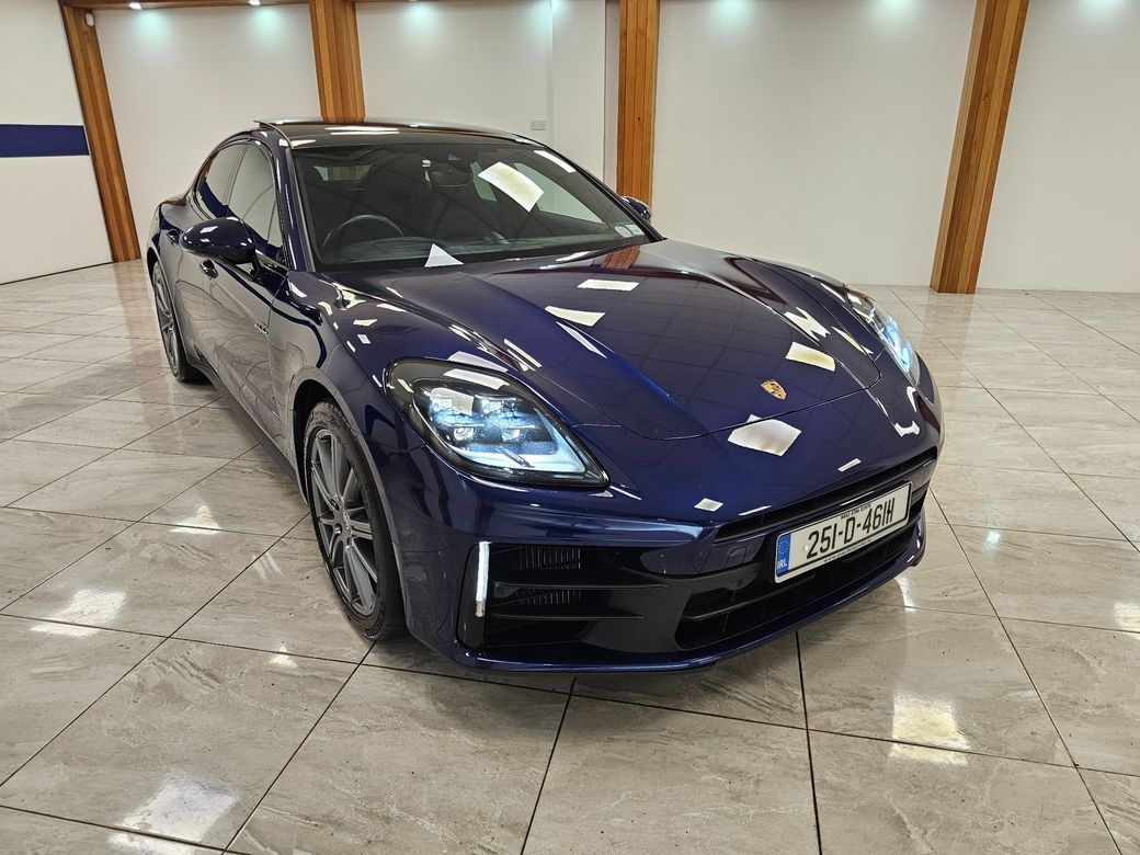 2025 Porsche Panamera