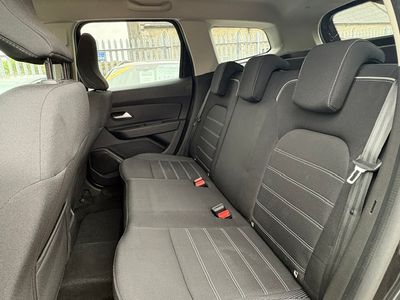 2022 Dacia Duster