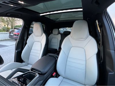 2024 Porsche Cayenne