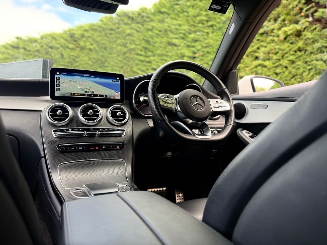 2022 Mercedes-Benz GLC Class