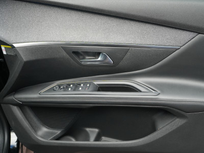 2020 Peugeot 5008