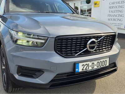 2022 Volvo XC40
