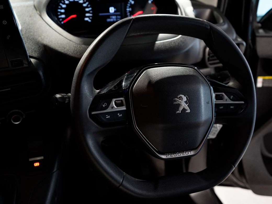 2020 Peugeot Partner