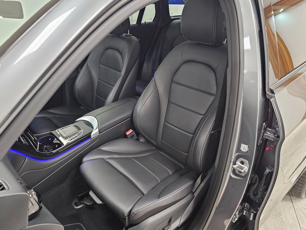 2022 Mercedes-Benz GLC Class