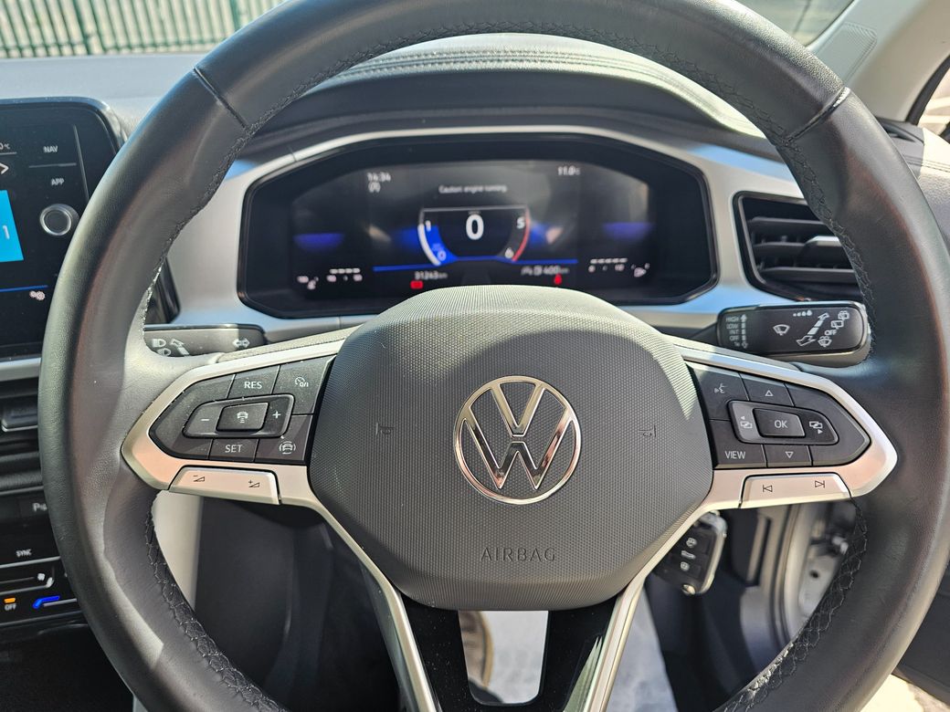 2023 Volkswagen T-Roc