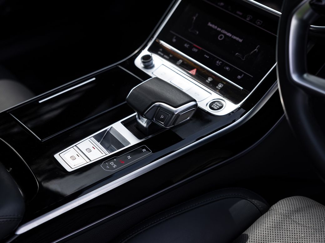 2023 Audi A8