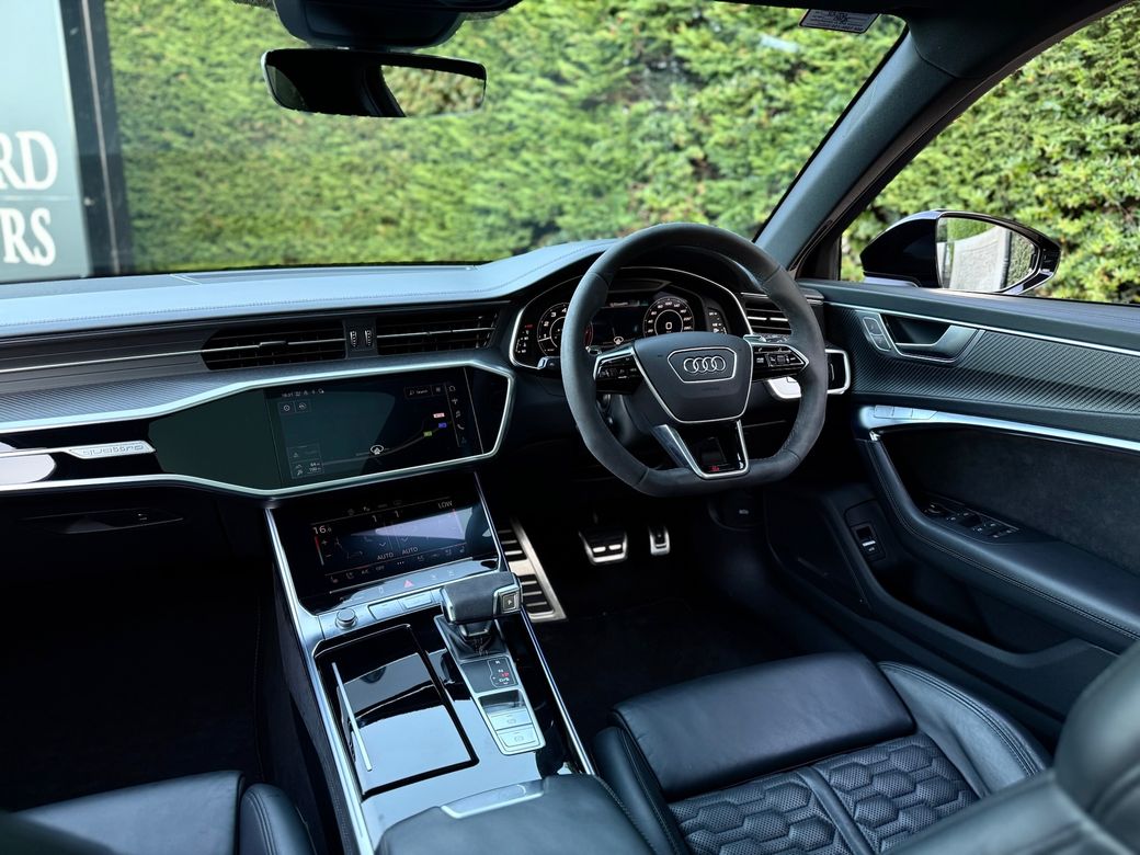 2021 Audi RS6