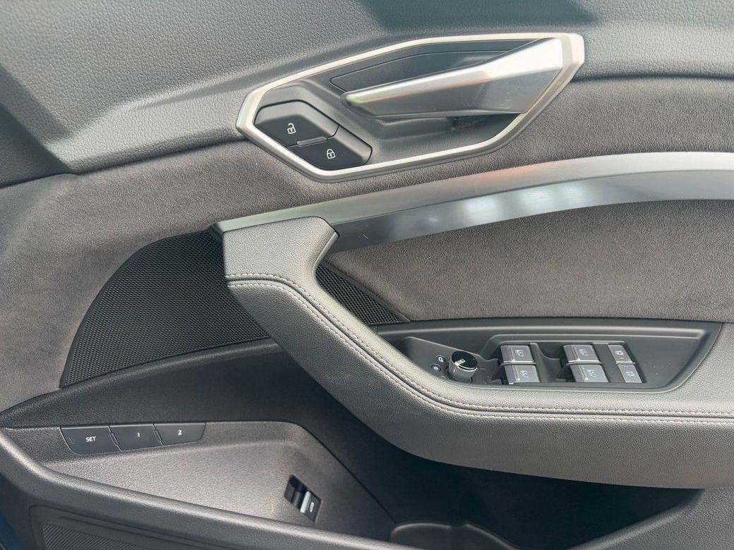 2024 Audi Q8 e-tron