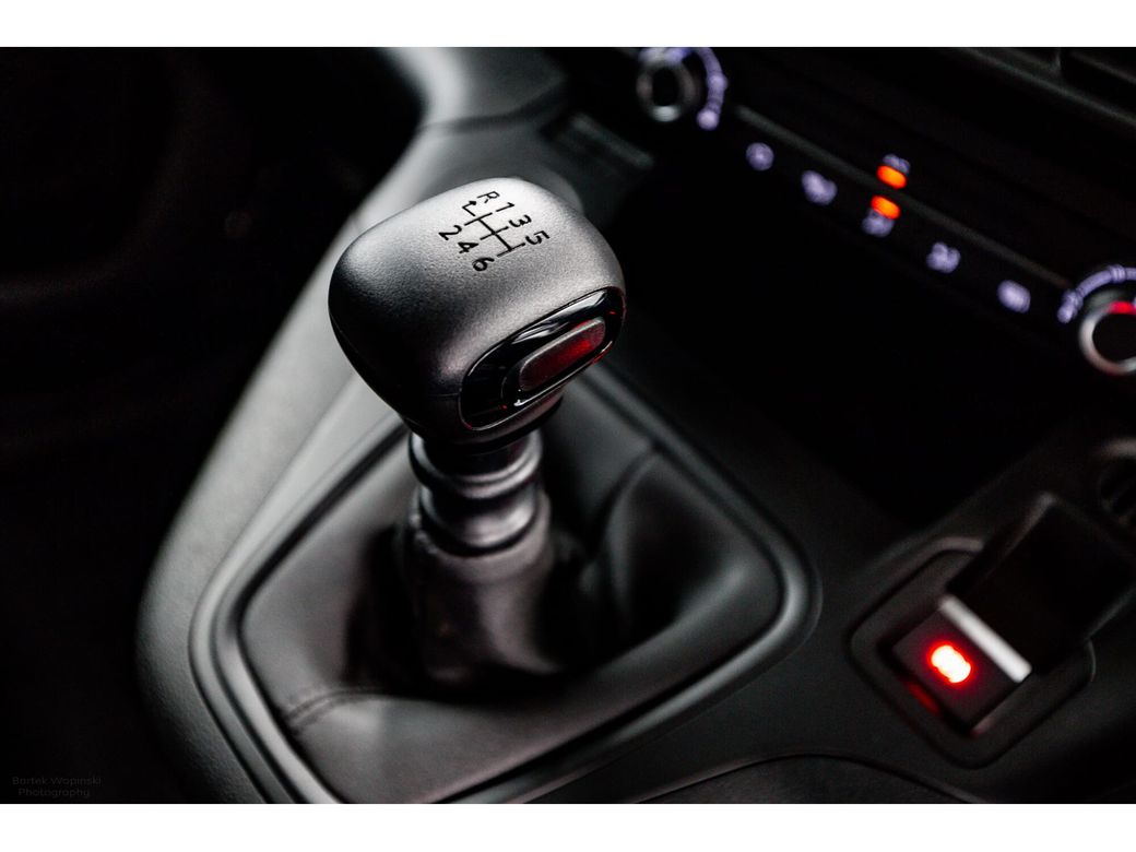 2025 Peugeot Partner