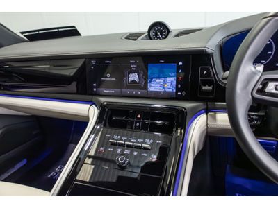 2025 Porsche Panamera