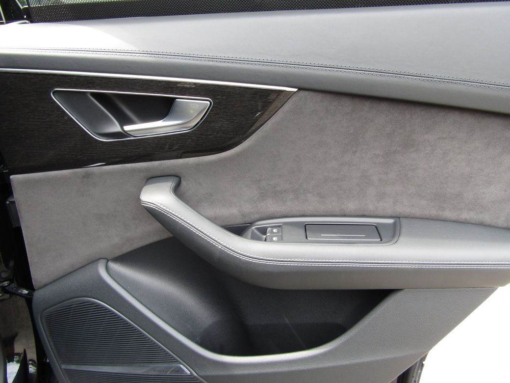2019 Audi Q8
