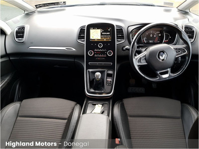 2017 Renault Grand Scenic